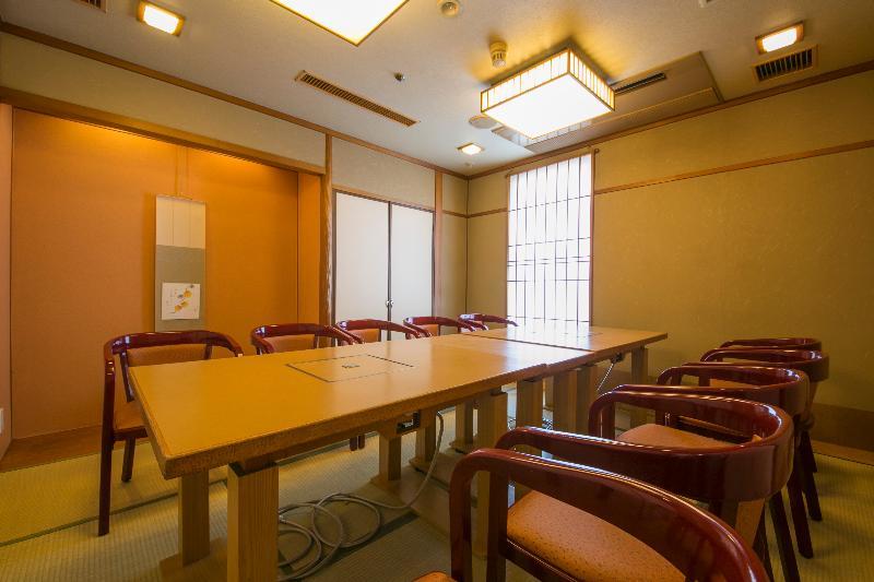 Gifu Washington Hotel Plaza Exterior foto